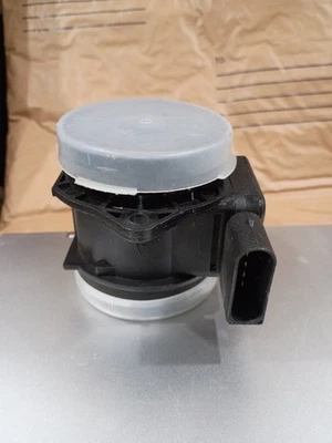 Sensor de flujo de aire de masa medidor MAF para Nissan Altima / Sentra / Rogue 2012 OEM Foto 1 de 4