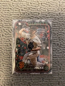 2024 Topps holiday Baseball TREE Parallel #H51 Jordan Hicks - Picture 1 of 2