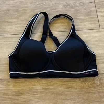 Sujetador deportivo Freya Active Comfort con aros negro talla UK 32C AA4892STM Foto 1 de 4
