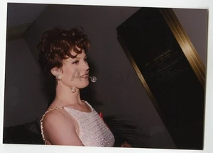 Sigourney Weaver - Vintage Candid by Peter Warrack - Previously Unpublished - Picture 1 of 1