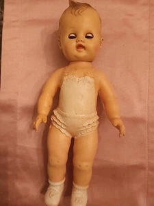 Vintage 1956 SUN Squeak Rubber Girl Doll Made In USA - Bild 1 von 7