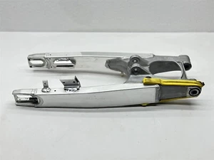 2009 Suzuki RMZ450 Swingarm Suspension OEM Rear Swing Arm 61000-28H00 RMZ 450 - Picture 1 of 10