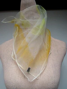 De Colección Años 60 Naranja Dorado Nylon Transparente Gasa 22 Cuadrado Bufanda Lunares Vieiras Usado en Excelente Condición - Imagen 1 de 8