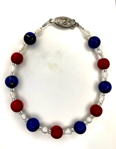 Armband mit weißen und blauen Edelsteinen - Bild 1 von 3