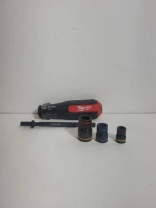 Milwaukee Multi-Mutterndreher 48-22-2921 offener Karton nie benutzt - Bild 1 von 6