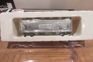 HO Scale Atlas 994 ACF 3560 Covered Hopper Florida Tile (ACFX) 63668 Lot#5338 - Picture 1 of 7