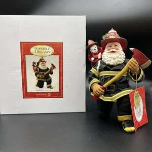 Departamento 56 Possible Dreams Clothtique Ruff Job 2013 Santa Fireman 4038679D caja abierta - Imagen 1 de 15