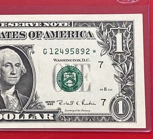 1995 Star note $1 DOLLAR BILL ( Chicago G ) UNCIRCULATED - Picture 1 of 3