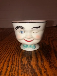 1996 Bailey's Irish Cream YUM Winking Man Sugar Bowl - Picture 1 of 6