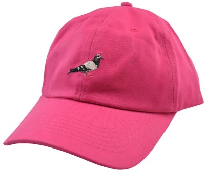Sombrero de papá Staple Pigeon Logo rojo rubí rosa calce relajado Foto 1 de 4