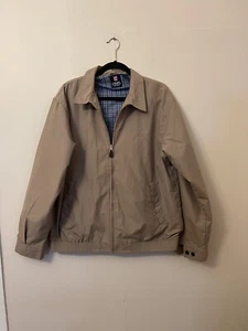 Chaqueta para hombre CHAPS caqui con cremallera completa talla L ligera, chaqueta grande CHAPS - Imagen 1 de 8