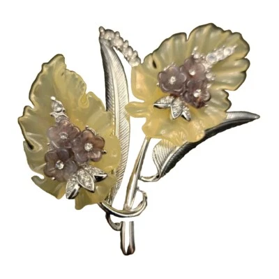 NOLAN MILLER Acrílico Púrpura Estambres Y Hojas Blancas Pétalos y Estrás  Foto 1 de 2