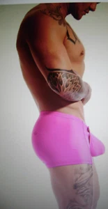 NEW N2N "TC26" TITAN TRUNK IN SIZE LARGE HOT PINK COLOR, SURE TO GET LOOKS - Picture 1 of 4