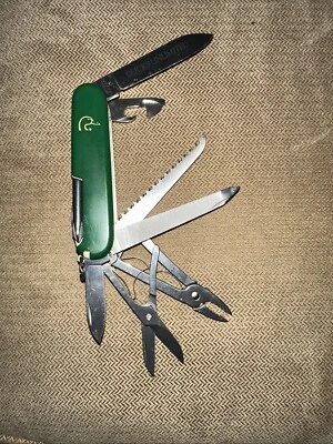 CUCHILLO VERDE MULTIHERRAMIENTA EJÉRCITO SUIZO ILIMITADO PATOS VICTORINOX RARO Foto 1 de 4