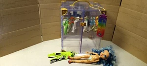 RAINBOW HIGH DELUXE FASHION CLOSET...PLUS ACCESSORIES & DOLL PLS READ - Picture 1 of 18