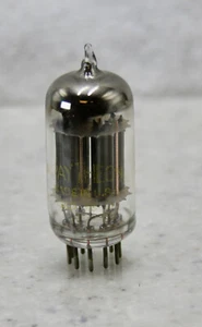 Tubo RAYTHEON Hecho en USA 12DW8 PROBADO - Imagen 1 de 3