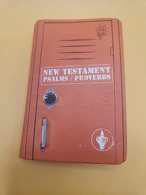 New Testament Psalms Proverbs Gideons  Pocket Small Orange 1985 NKJV BIBLE Good - Image 1 of 3