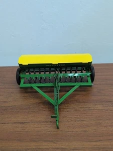 1/16 Eska Farm Toy John Deere Grain Drill Repaint  - Picture 1 of 4