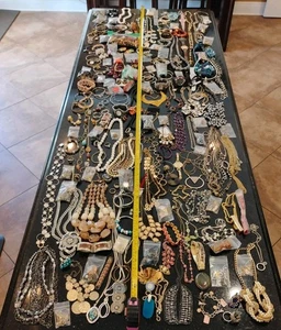 Jewelry✨CRAFT✨ Lot (10+ LBs!) Great Stuff! Vintage to Mod, Harvest, Repair, FUN! - Picture 1 of 13