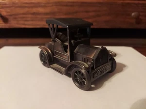 Vintage 1970er Druckguss Bleistiftspitzer Replik 1917 Ford Model T Made in Hong Kong  - Bild 1 von 16