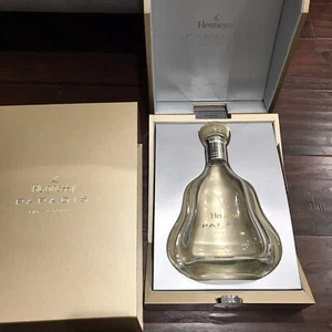 hennessy paradis rare cognac empty bottle with box - Picture 1 of 3