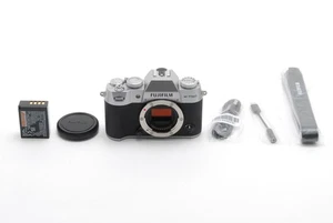 Fujifilm X-T50 Mirrorless Silver Shuttercount 11,815!! [Near Mint] #8123605A - Picture 1 of 9