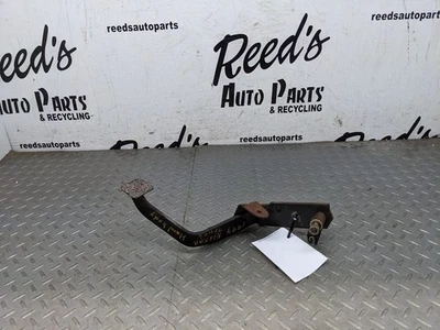 87-97 Nissan D21 Pickup OEM Manual Transmission Clutch Pedal 1173758 - Image 1 of 4