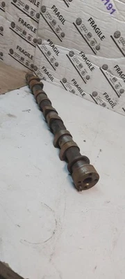 Árbol de levas Nissan 200 SX 1993 gasolina 124 kW 1234 SPU3940 Foto 1 de 3