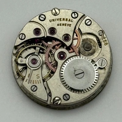 19.9mm Vintage Universal Geneve 258 Manual Wind Watch Movement PARTS REPAIR - Image 1 of 4