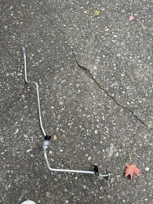 Línea líquida 92440-6LB0A - Nissan Sentra genuino OEM Foto 1 de 4