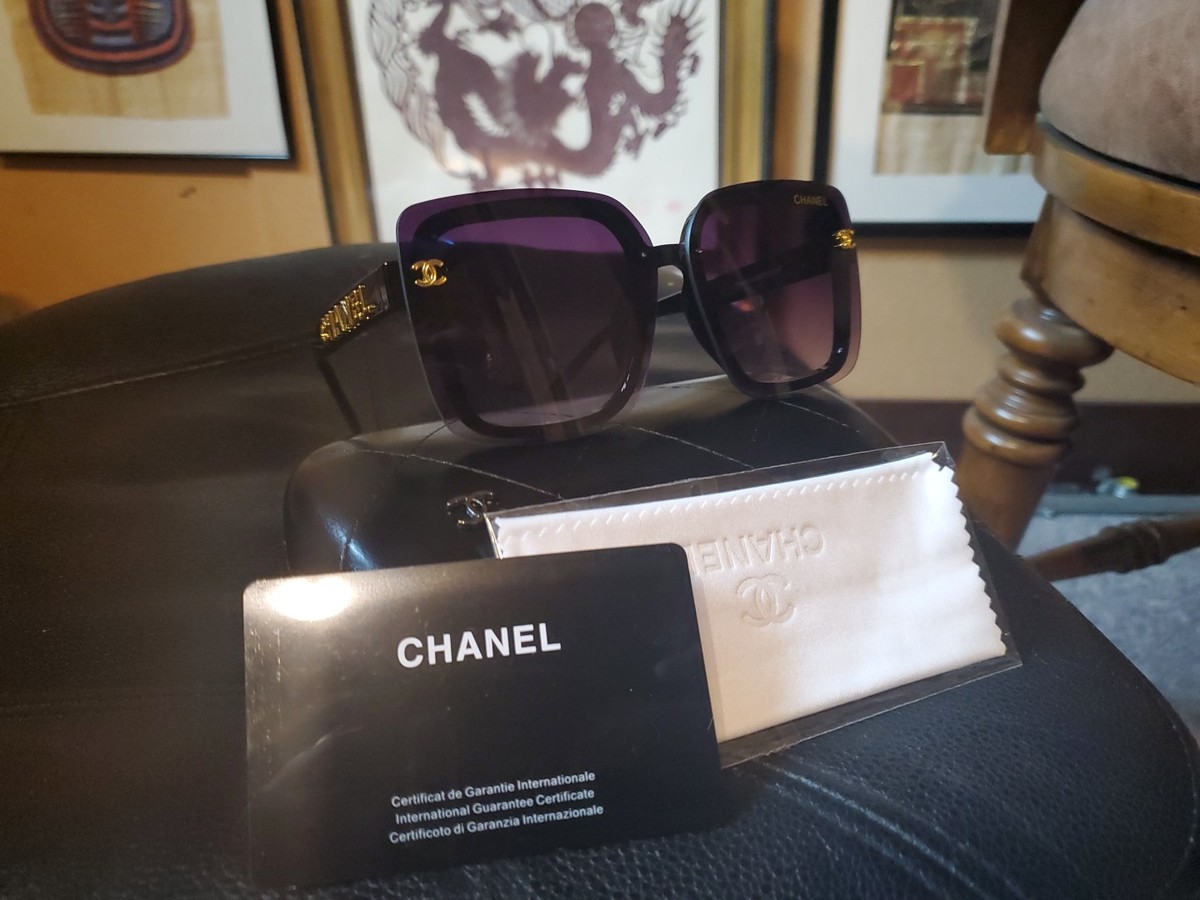 CHANEL ラウンドサングラス ブラック（パープル）ヴィンテージ 激レア！CHANEL PARIS 丸サングラス ブラック ヴィンテージ ココ