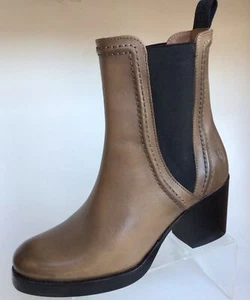NEW FRYE Jean Leather Chelsea Booties, Stone (Size 7.5 M) - MSRP $328.00! - Picture 1 of 14