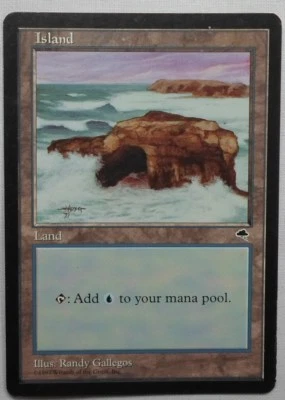 MAGIC THE GATHERING MTG 1997 BLUE ISLAND LAND ENGLISH CARD A - Image 1 of 2