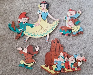 VINTAGE WALT DISNEY CHARAKTER MÄRCHEN PIN-UPS SCHNEEWEISS und 7 ZWERGE - Bild 1 von 8