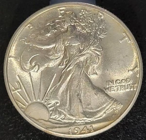 1941 P Philadelphia Mint 50C Walking Liberty mezzo dollaro altissimo grado non circolato - Foto 1 di 2
