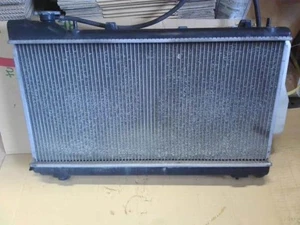 SUBARU Forester 2000 GF-SF5 Radiator 45111FC340 [Used] [PA90472489] - Picture 1 of 2