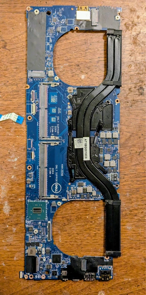 Placa madre 0YH90J DELL XPS 15 9560 CAM00/01 LA-E331P i7-7700HQ GTX 1050 Foto 1 de 1