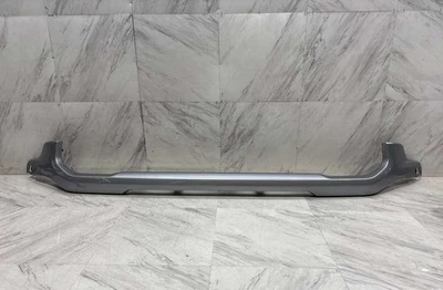 19-23 DODGE RAM 2500 3500 PARRILLA MOLDURA INFERIOR CROMADA Foto 1 de 4