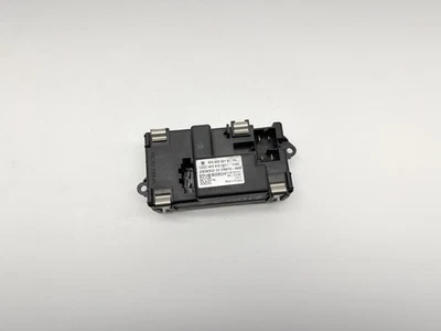 Módulo de control de resistencia del motor soplador de climatización Audi R8 2011-2015 4F0820521A Foto 1 de 4