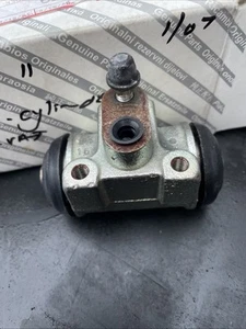 Genuine Fiat Rear Wheel Brake Cylinder . Citroen Relay .Ducato 11. NOS - Picture 1 of 10