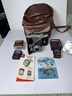 Cámara fotográfica Kodak Tourist II rara de colección de los años 50 Foto 1 de 4