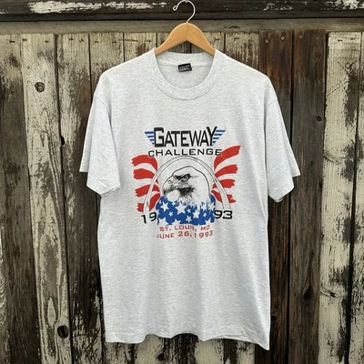 复古 90 年代 Gateway Arch Challenge St Louis MO Eagle 男式 T 恤 FOTL 美国制造 — 第 1/4 张图片