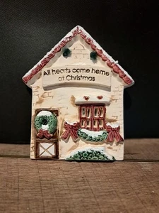 Vintage Christmas Chalkware  Hand Painted Wall Plaque, Hanging Decor  6.5"x 4" - Picture 1 of 3