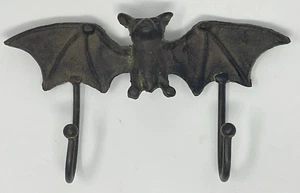 Rustic Brown Cast Iron Bat Hanging Hooks Halloween Haunted House Home Decor - Picture 1 of 5