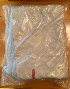 Japan Airlines JAL, Business Class Blanket/Comforter, New and Sealed - Picture 1 of 4