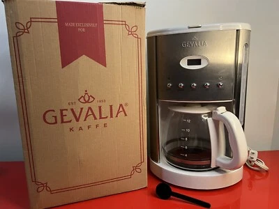 Gevalia Kaffe CM500 Programmable 12-cup Automatic Coffee Maker White/Stainless - Image 1 of 4