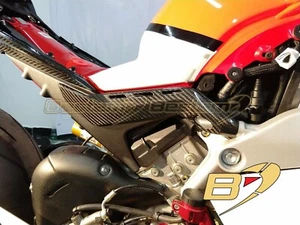 2018 - 2024 Ducati Panigale V4 V4S Carbon Fiber Lower Gas Tank Side Frame Cover - Picture 1 of 5