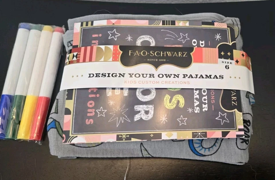FAO Schwarz Design Your Own Pajamas - Size 6 - Gray - Dinosaur Print - (G 5)