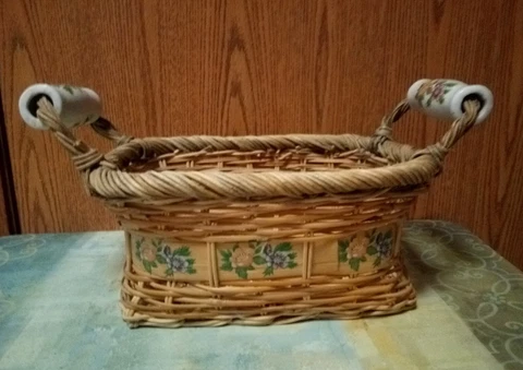 Vtg  Wicker Basket w/White & Floral Ceramic Handles  and floral band Cover
