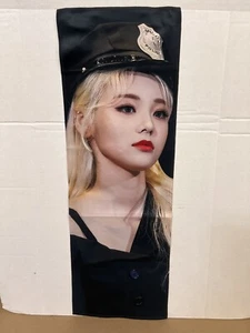 Loona, Jinsoul Group Fansite Slogan ~ US-Verkäufer - Bild 1 von 4